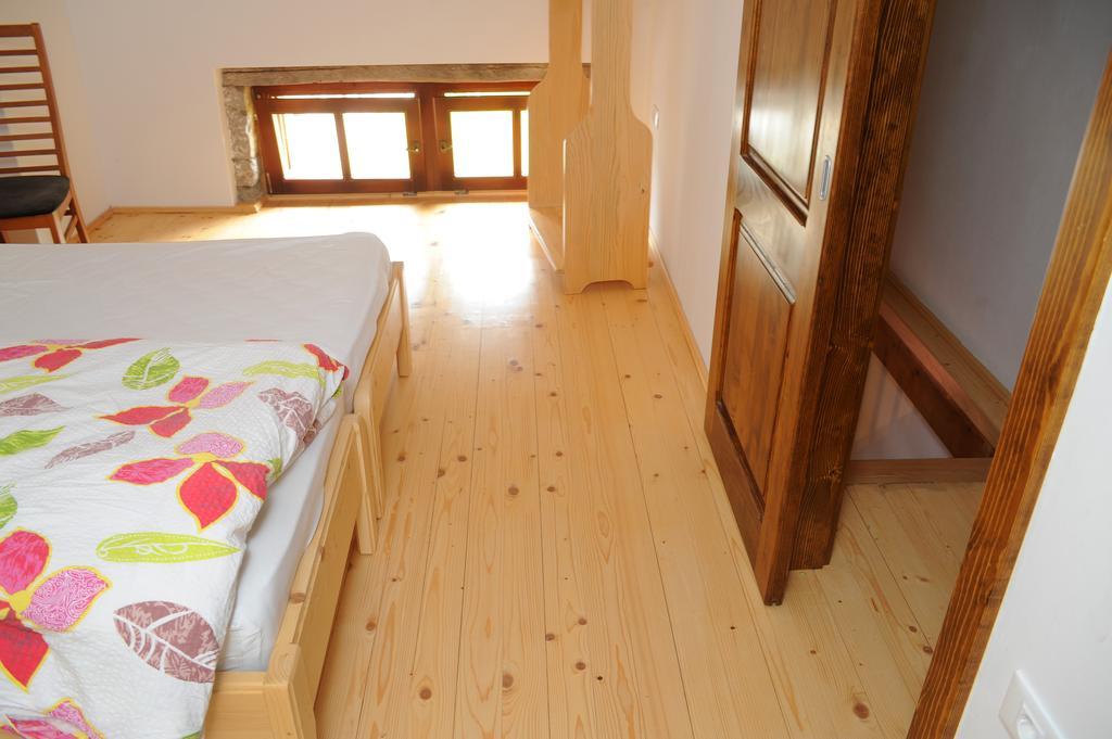 Holiday Farmhouse Skvor Robidisce Eksteriør billede