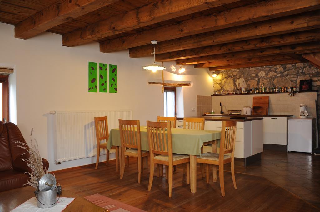Holiday Farmhouse Skvor Robidisce Eksteriør billede