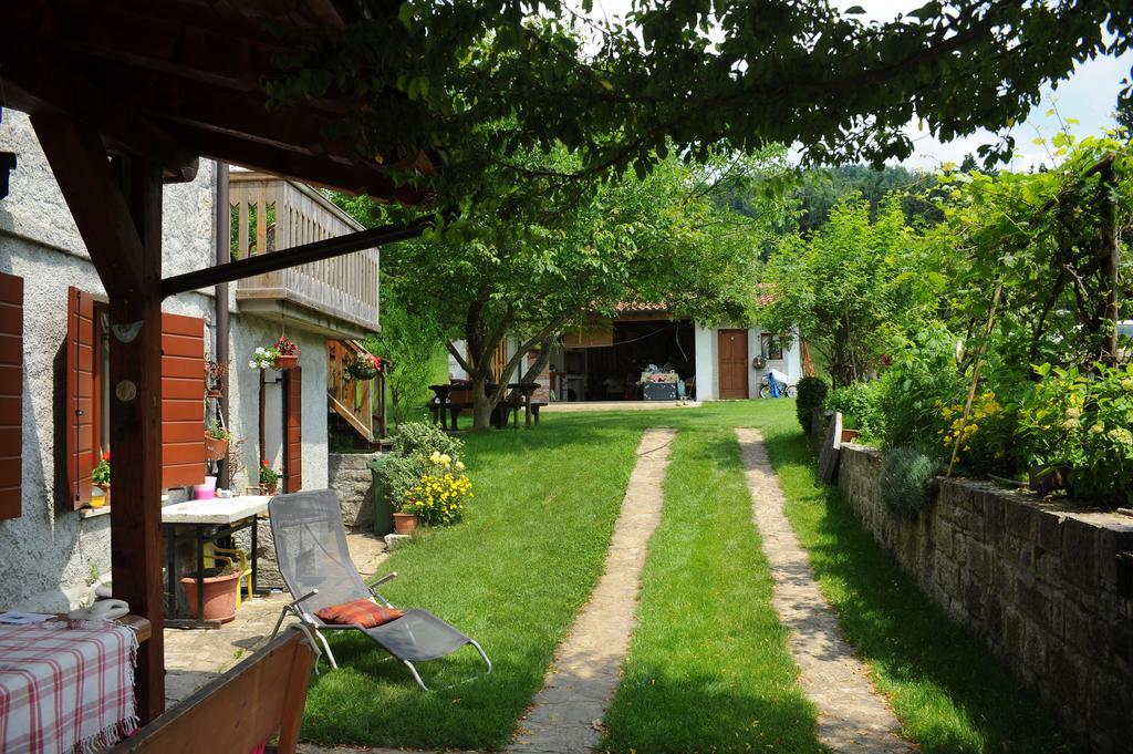 Holiday Farmhouse Skvor Robidisce Eksteriør billede